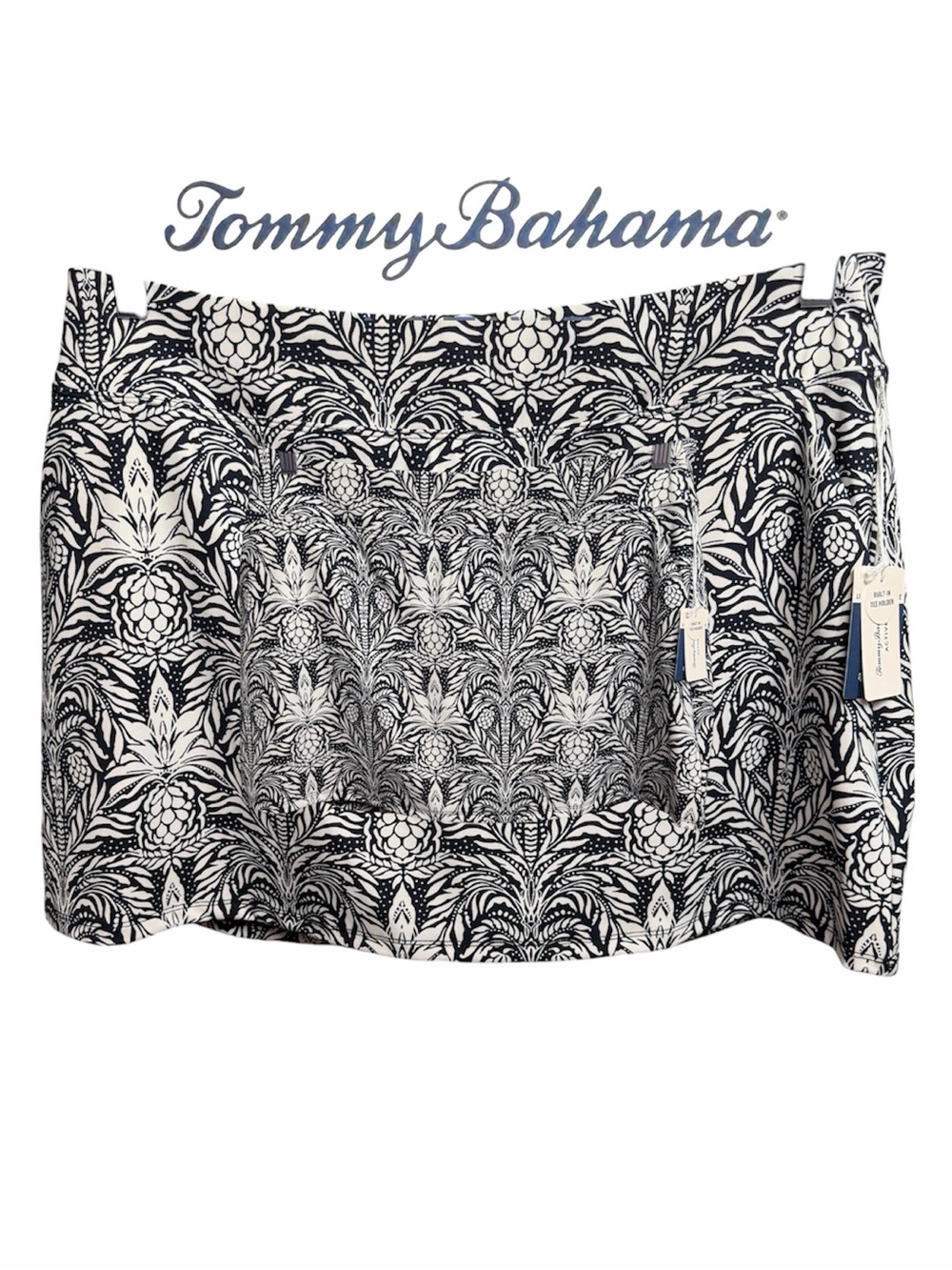 NWT Women’s Tommy Bahama Everyday Active Pineapple Print Golf Skort. Size XL